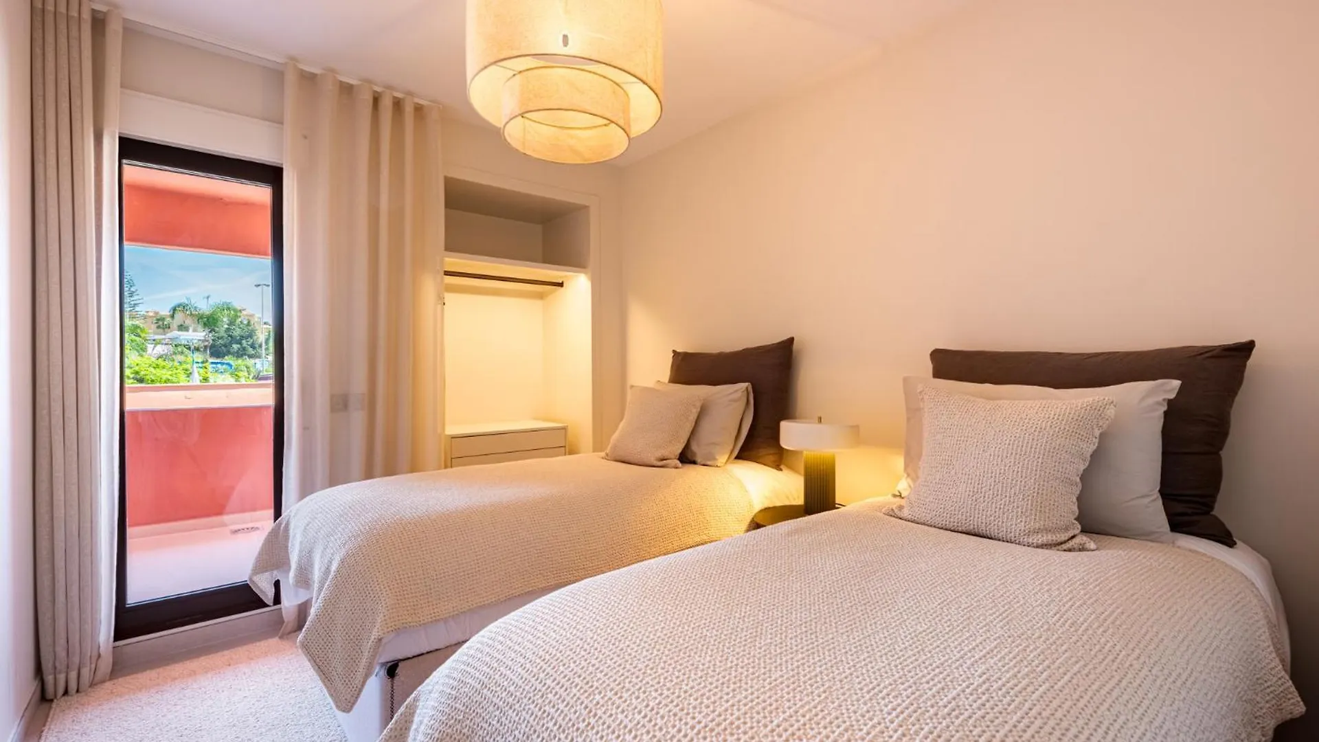Luxury Home Salinas Beachside 埃斯特波纳 公寓